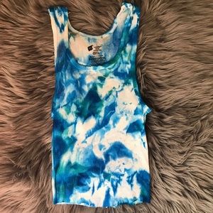 homemade tie dye tank!!